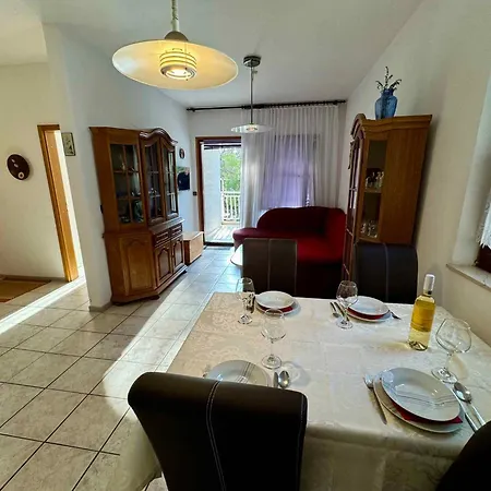 In 53136 Apartament