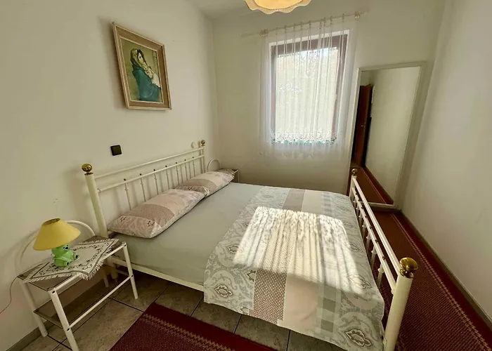 Apartmán In 53136