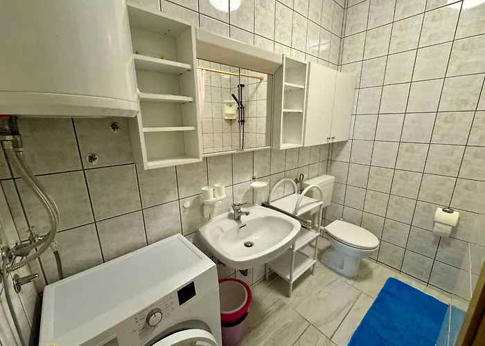 In 53136 Apartment *